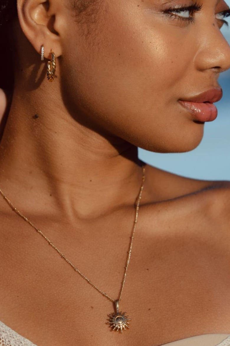 Sun Necklace, Alternate, color, Gold