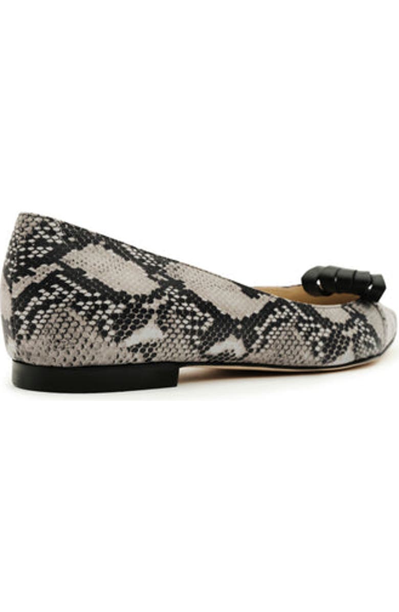 Tiannia Barnes Lady O, Alternate, color, Snakeskin