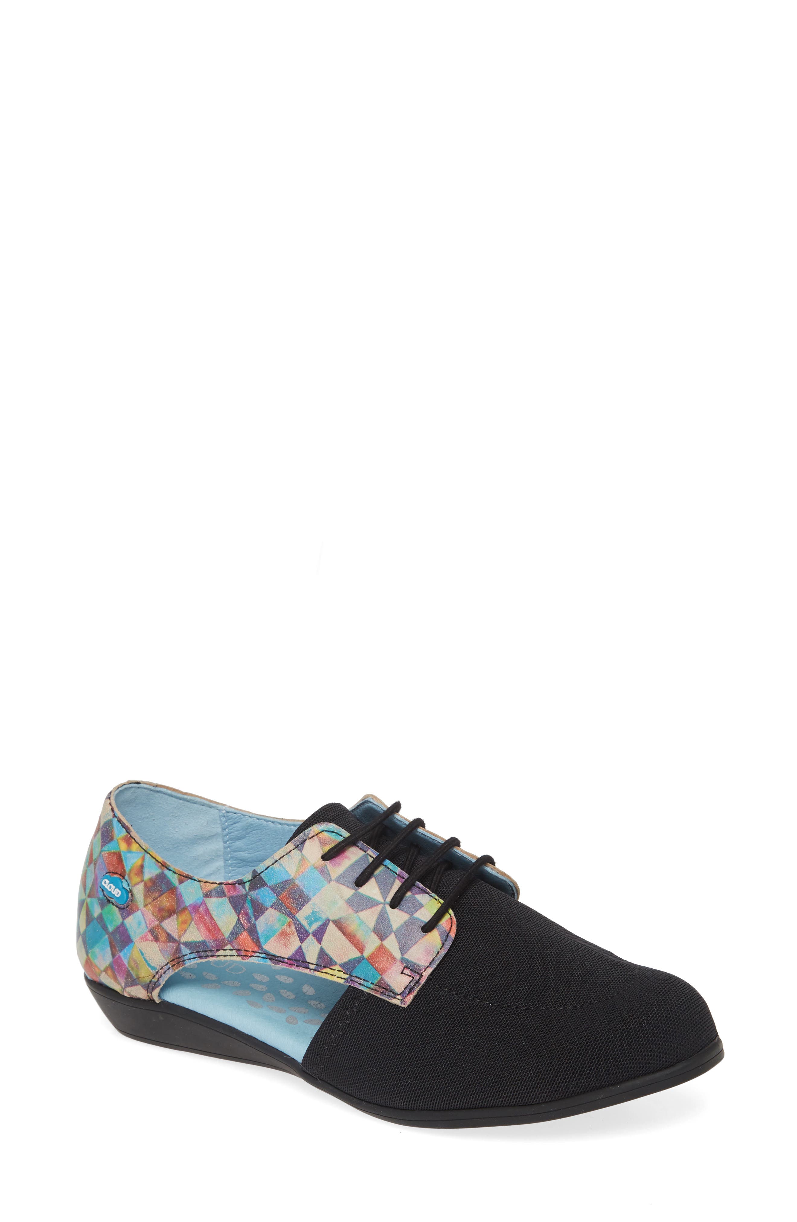 CLOUD Charm Cutout Oxford, Main, color, 