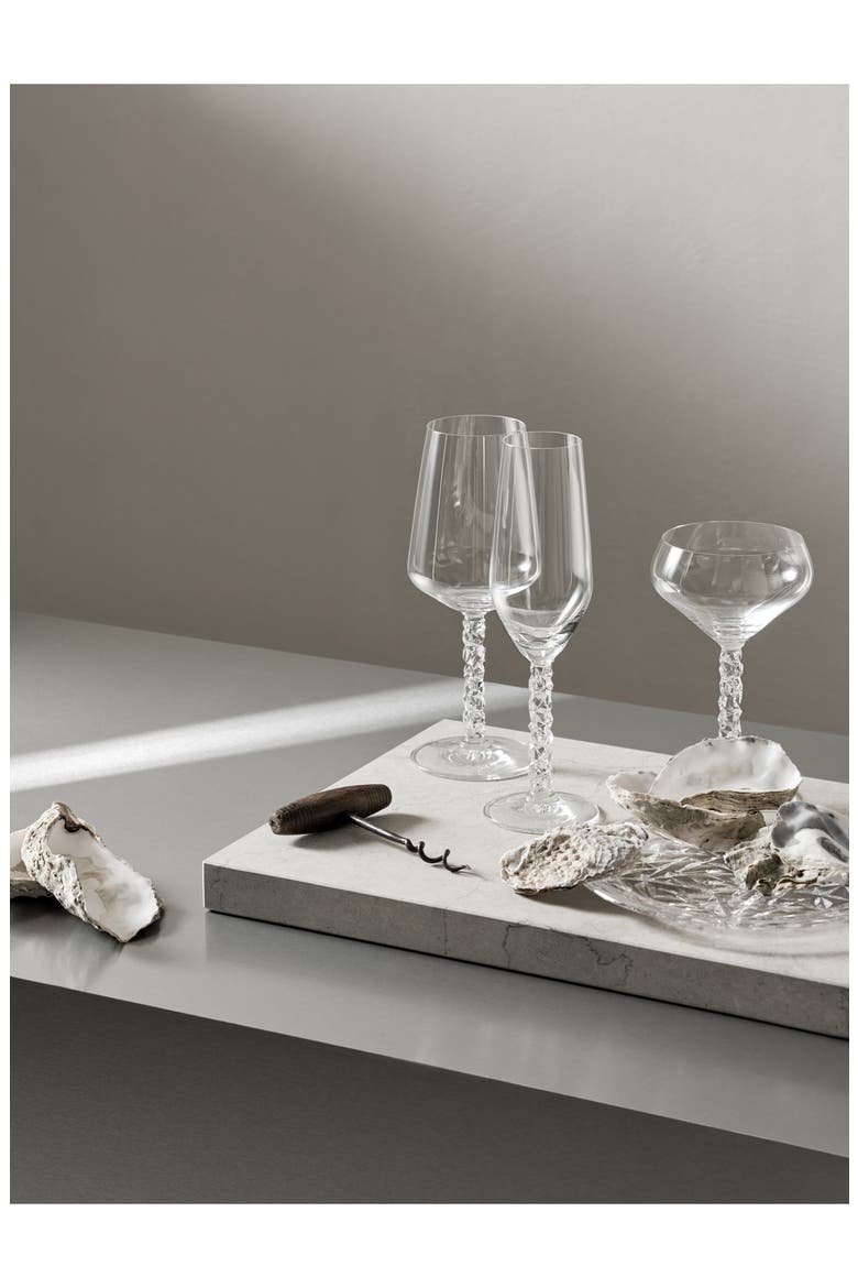 Carat Set of 2 Crystal Coupe Glasses, Alternate, color, CLEAR