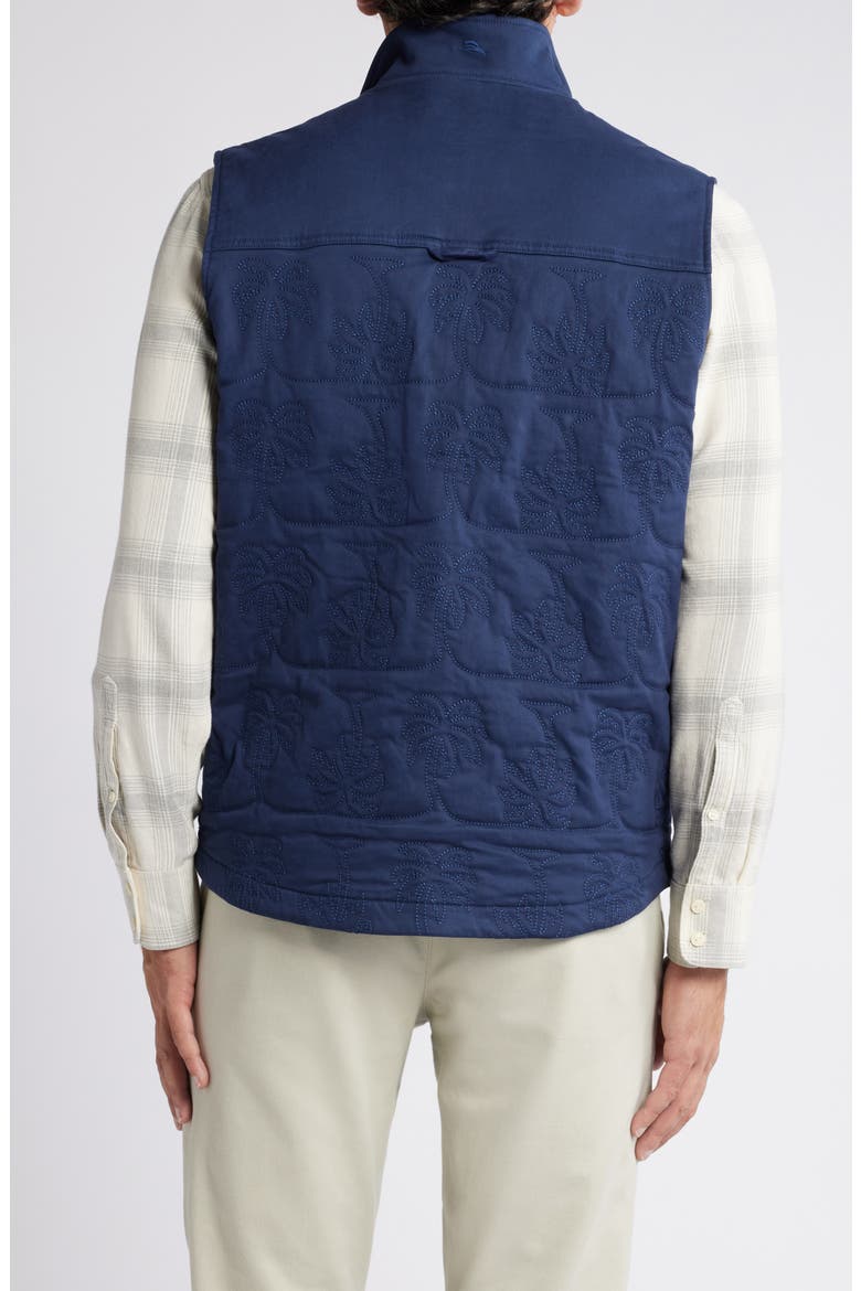 Palisades Palm Quilted Vest, Alternate, color, MARITIME