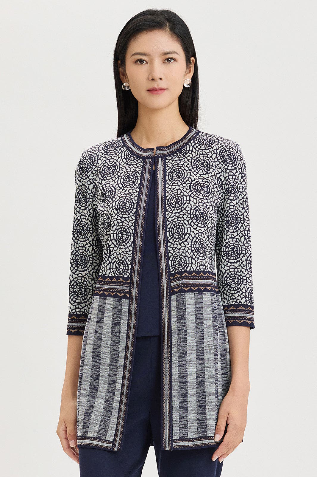 selected Indigo/Ivory/Warm Taupe
