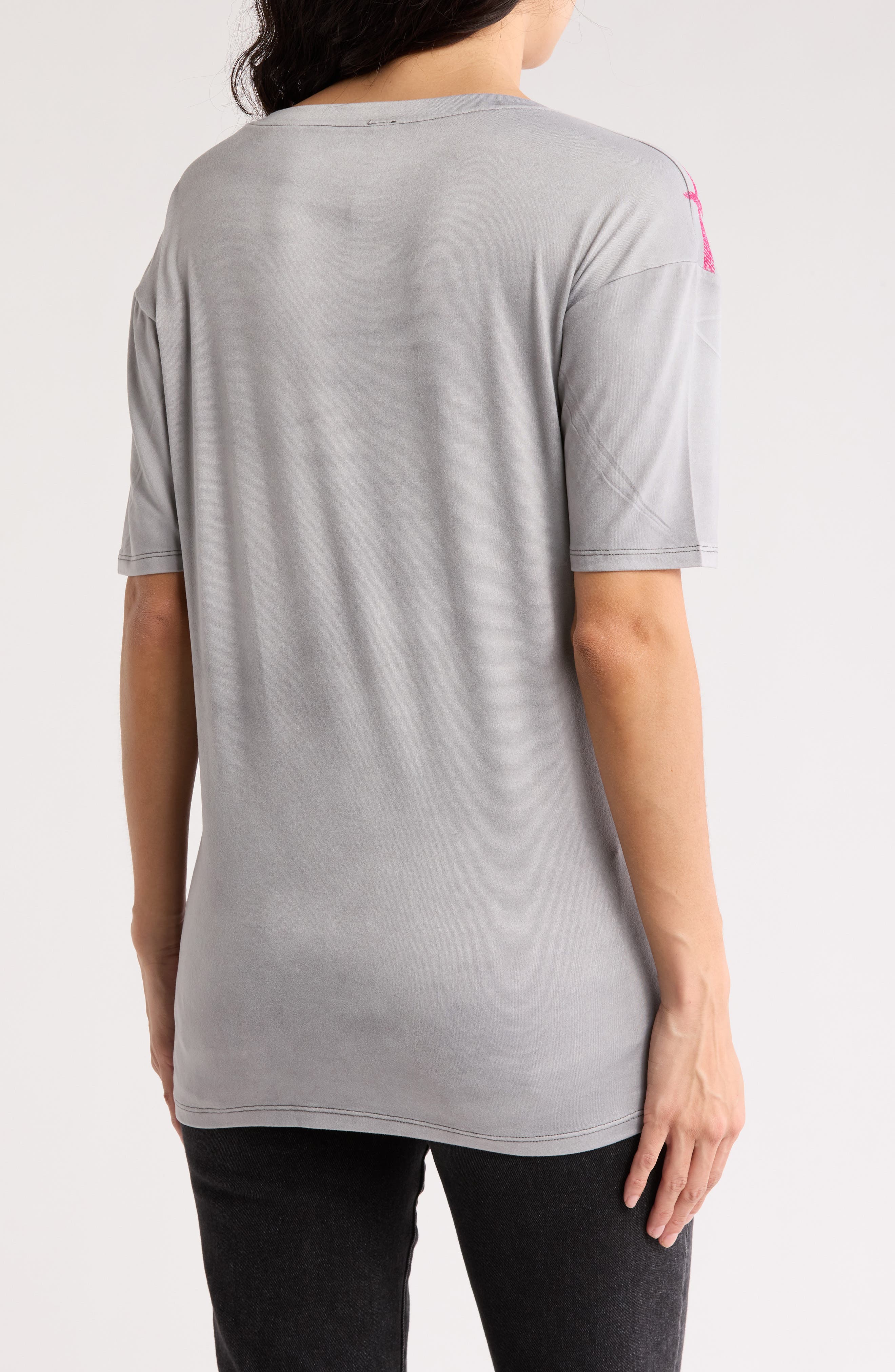 V-Neck Pocket T-Shirt - image 4