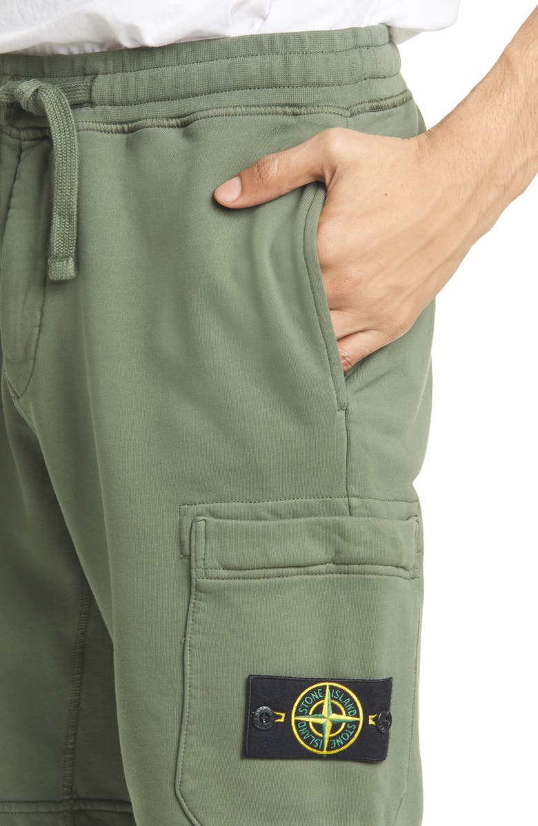 Stone Island Cargo Athletic Shorts, Alternate, color, 