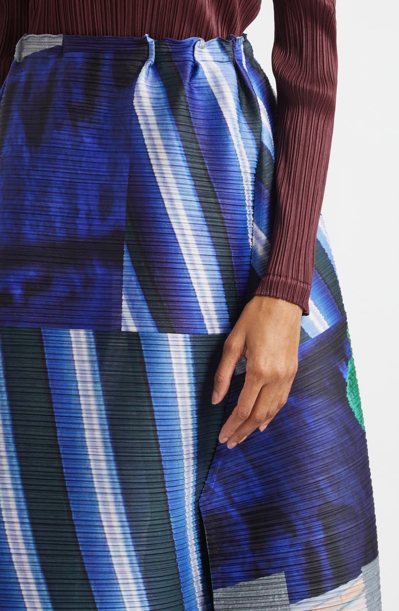 Pleats Please Issey Miyake City Collage Pleated Midi Skirt, Alternate, color, Gray X Navy