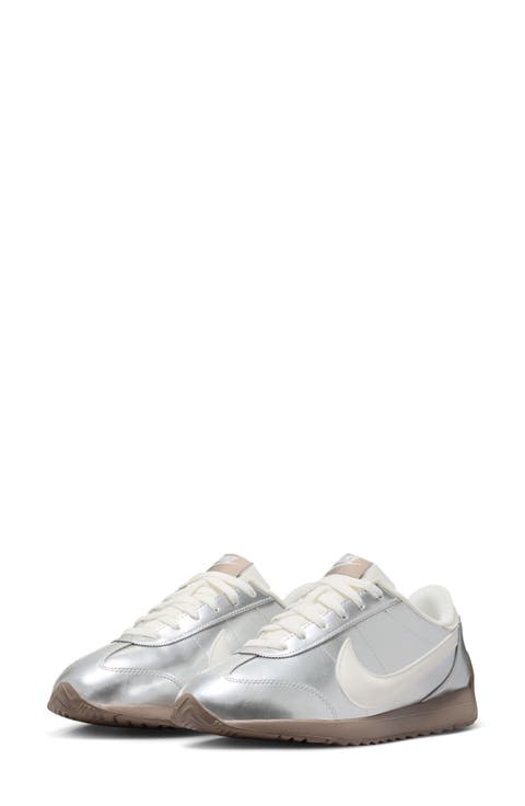Pacific Low Top Sneaker (Women's)