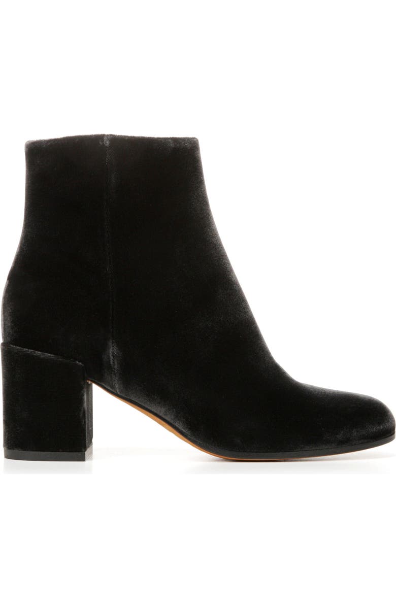Vince 'Blakely' Block Heel Bootie, Alternate, color,