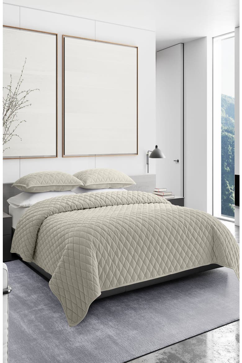 Diamond Velvet Quilt & Sham Set, Alternate, color, PUTTY
