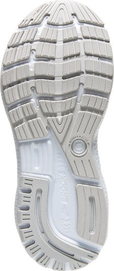 Ghost 16 Running Shoe