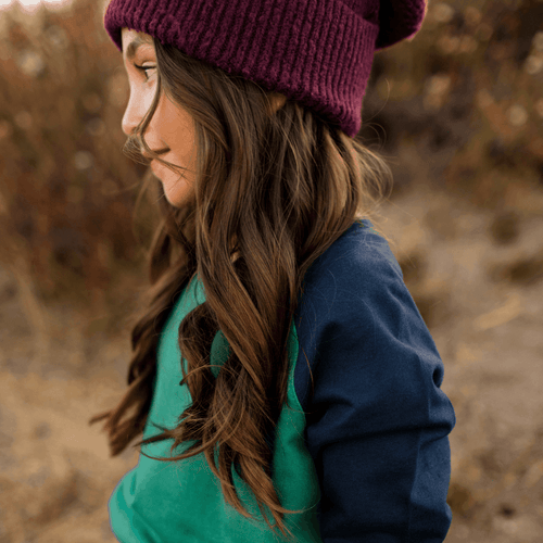 Jackalo Stevie Raglan Sweatshirt In Hunter Green & Navy