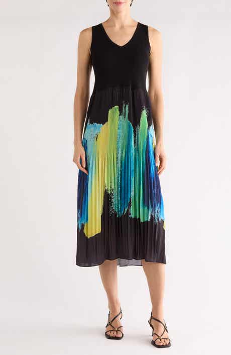 T Tahari V-Neck Sleeveless Mixed Media Dress