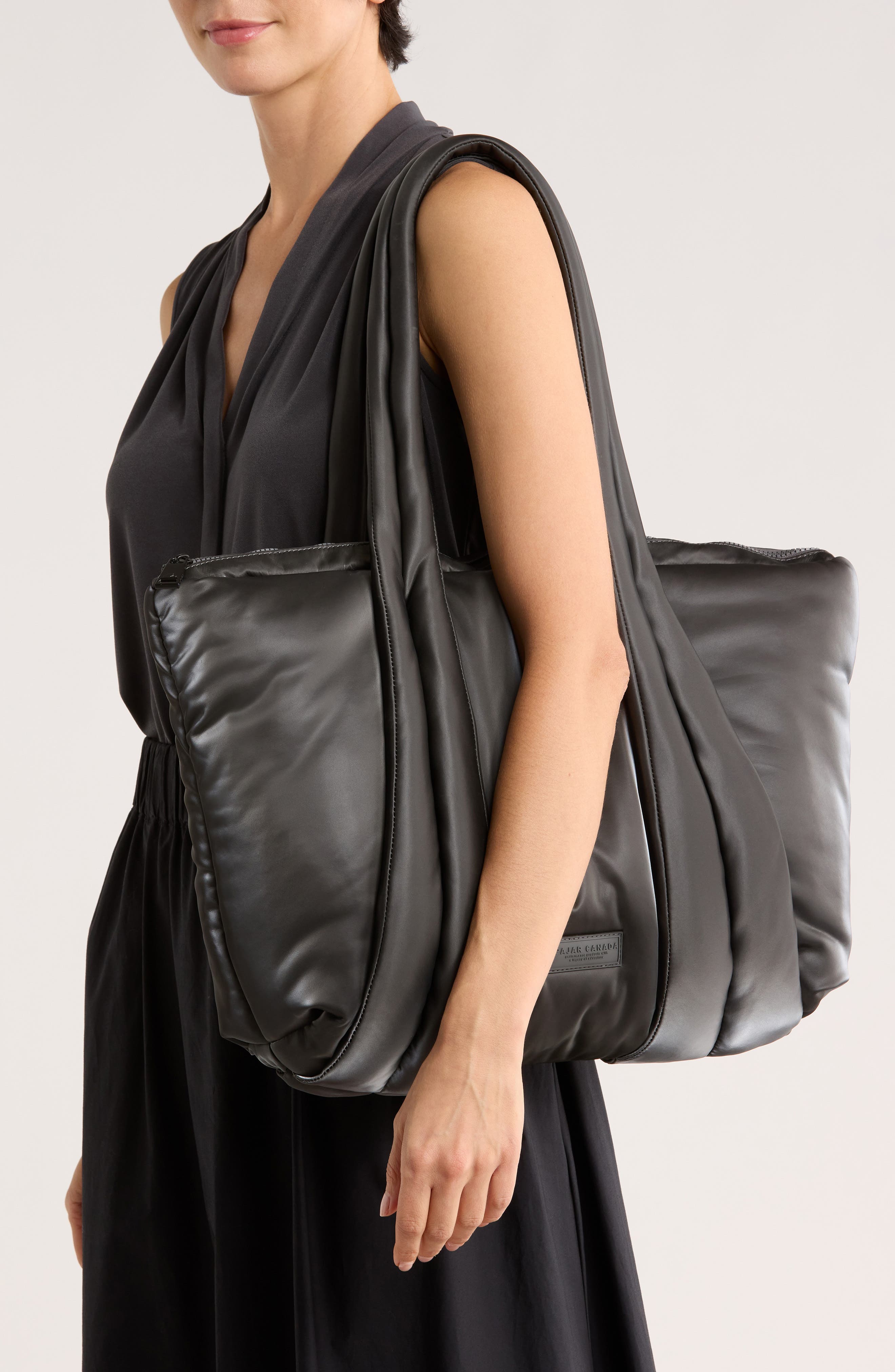 Pajar Sira Tote, Alternate, color, Gunmetal