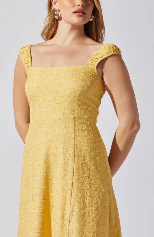 Astr The Label Crinkle Maxi Dress In Yellow