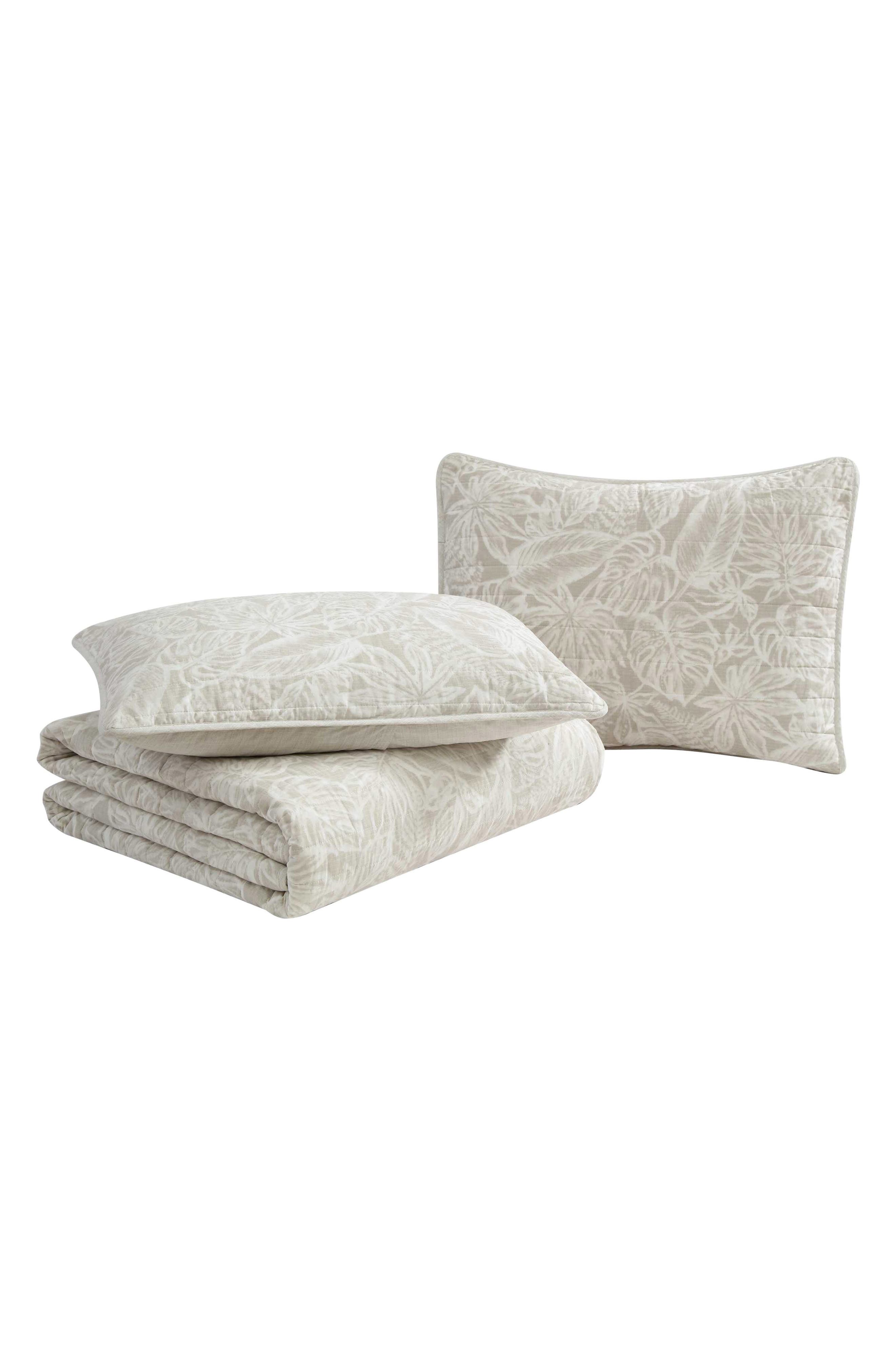 Tommy Bahama Ocean Deep Reversible Quilt & Sham Set