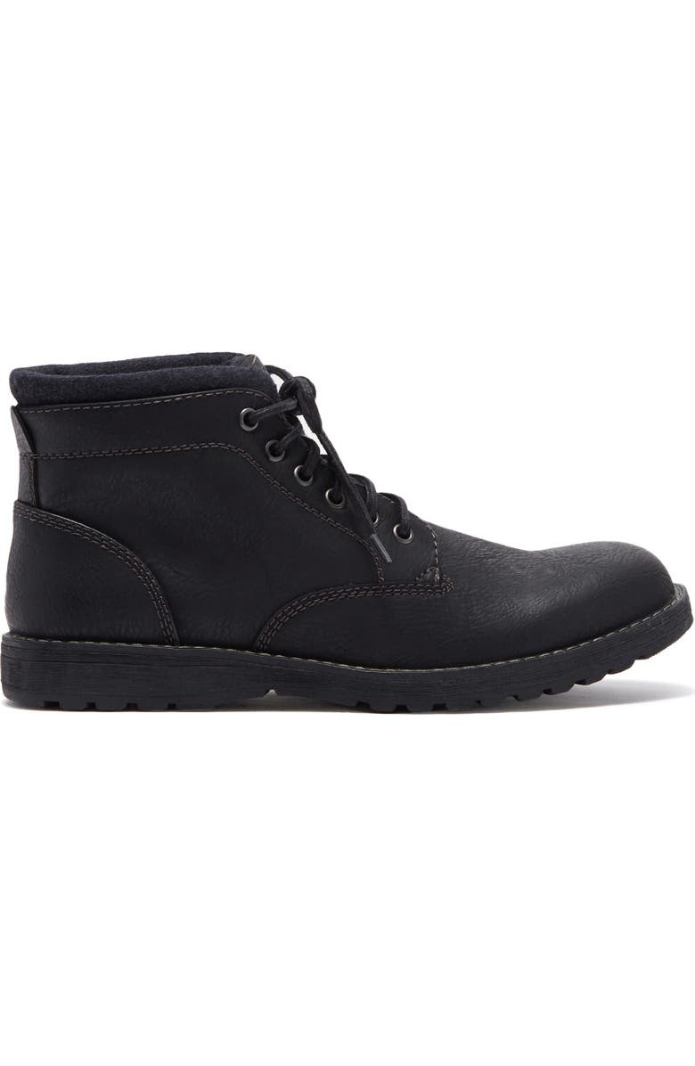 Eastland Finn Plain Toe Boot, Alternate, color, Black