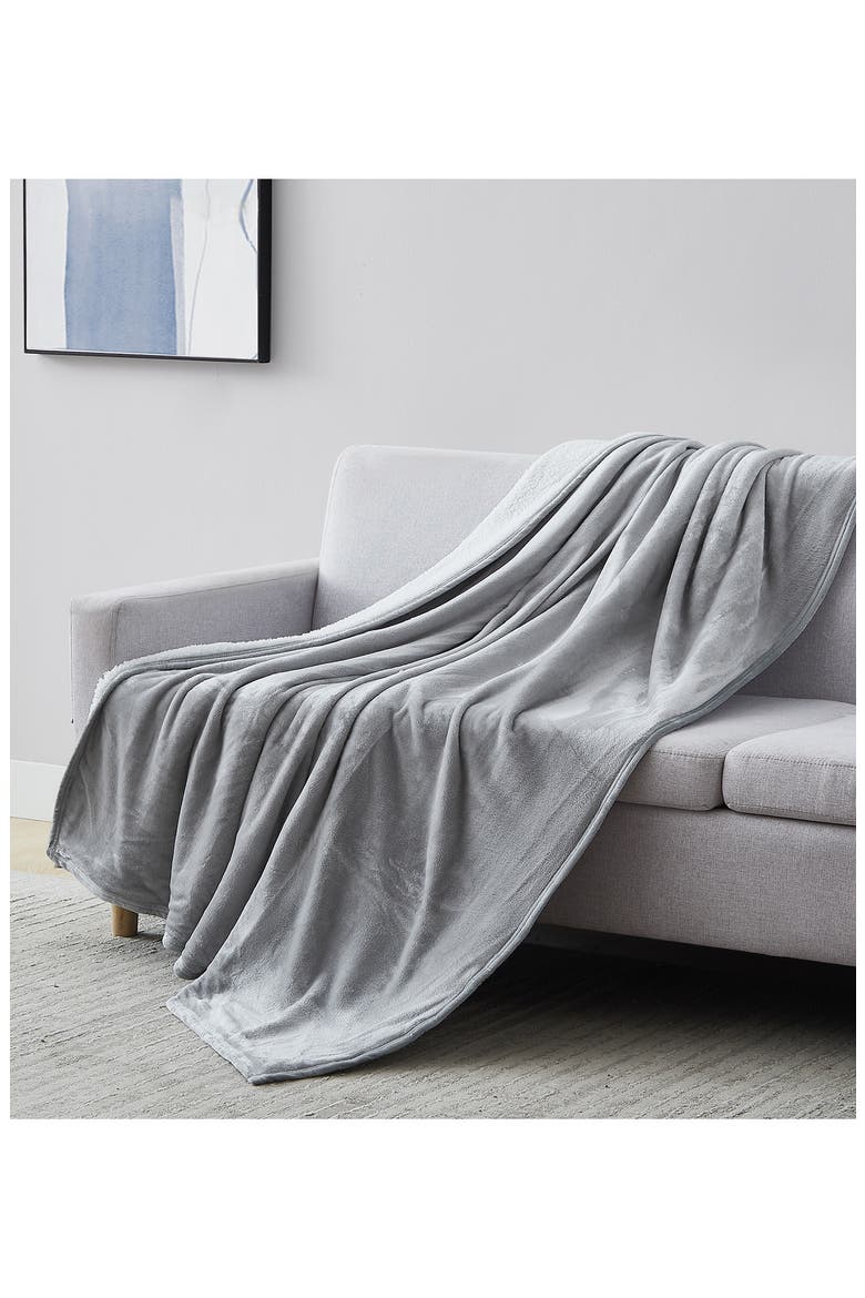 Microfleece Oversized Reversible Faux Shearling Throw Blanket, Alternate, color, GREY