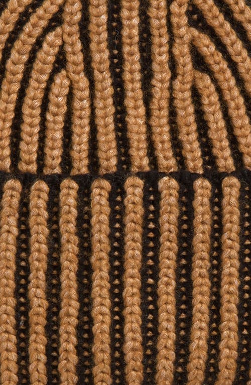 Ugg(r) Chunky Plaited Beanie & Fingerless Mittens Set In Brown