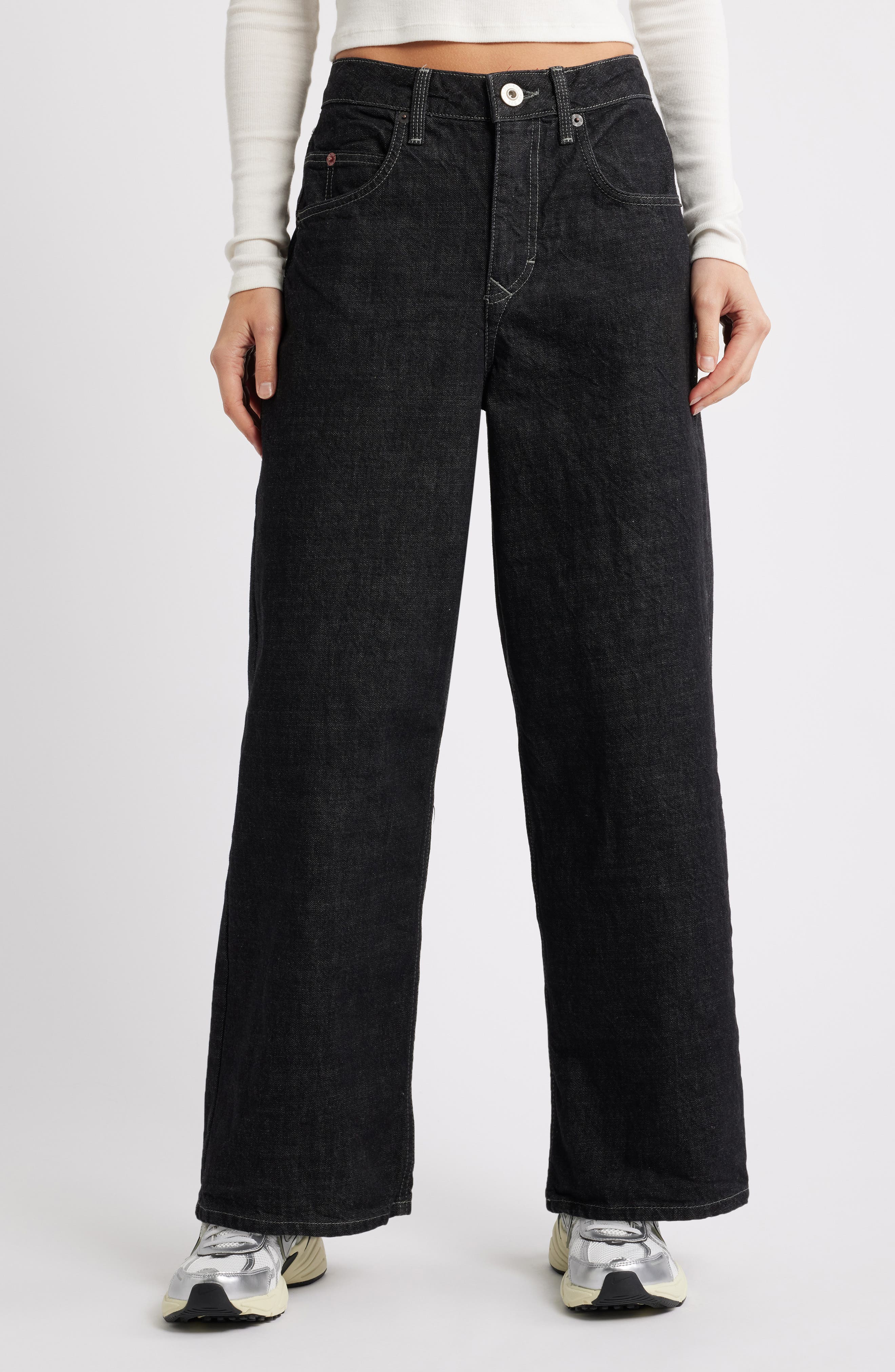 BDG Urban Outfitters Jaya Low Rise Wide Leg Jeans