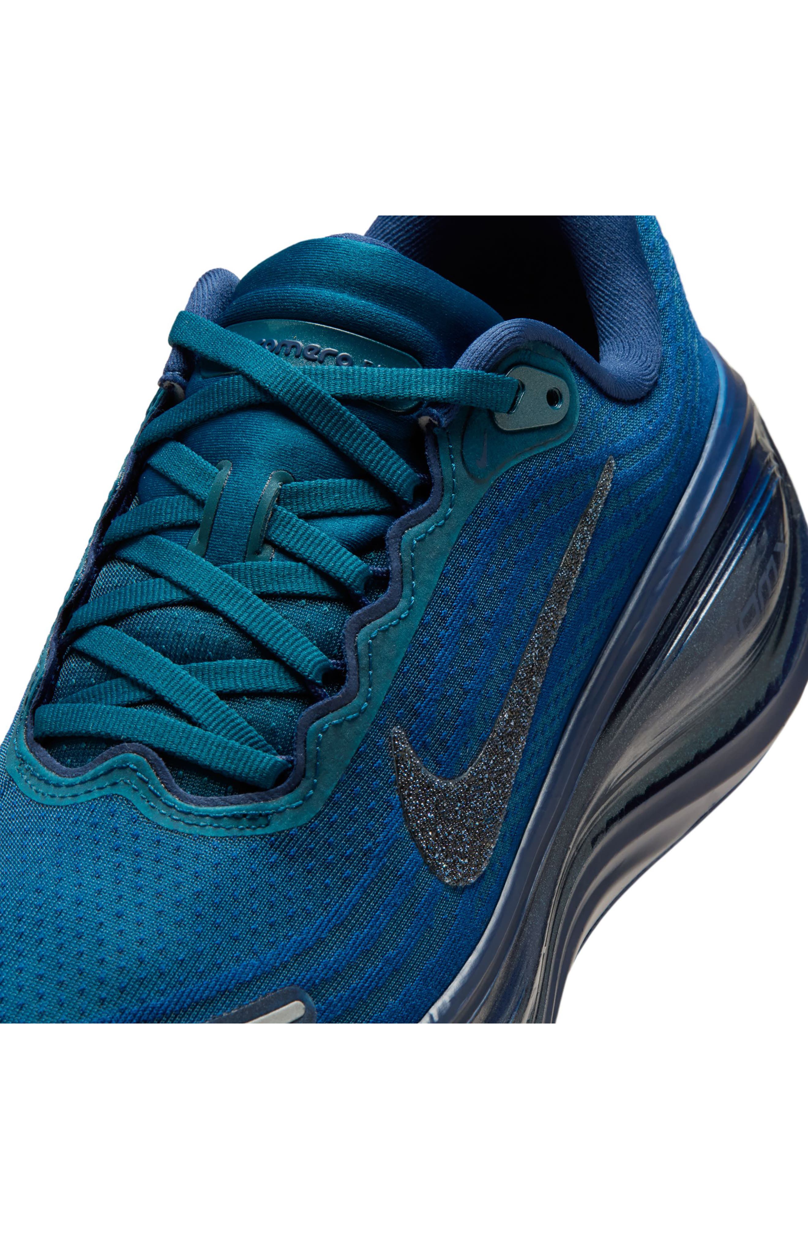 Nike x Swarovski Vomero Plus Running Shoe (Women) | Nordstrom
