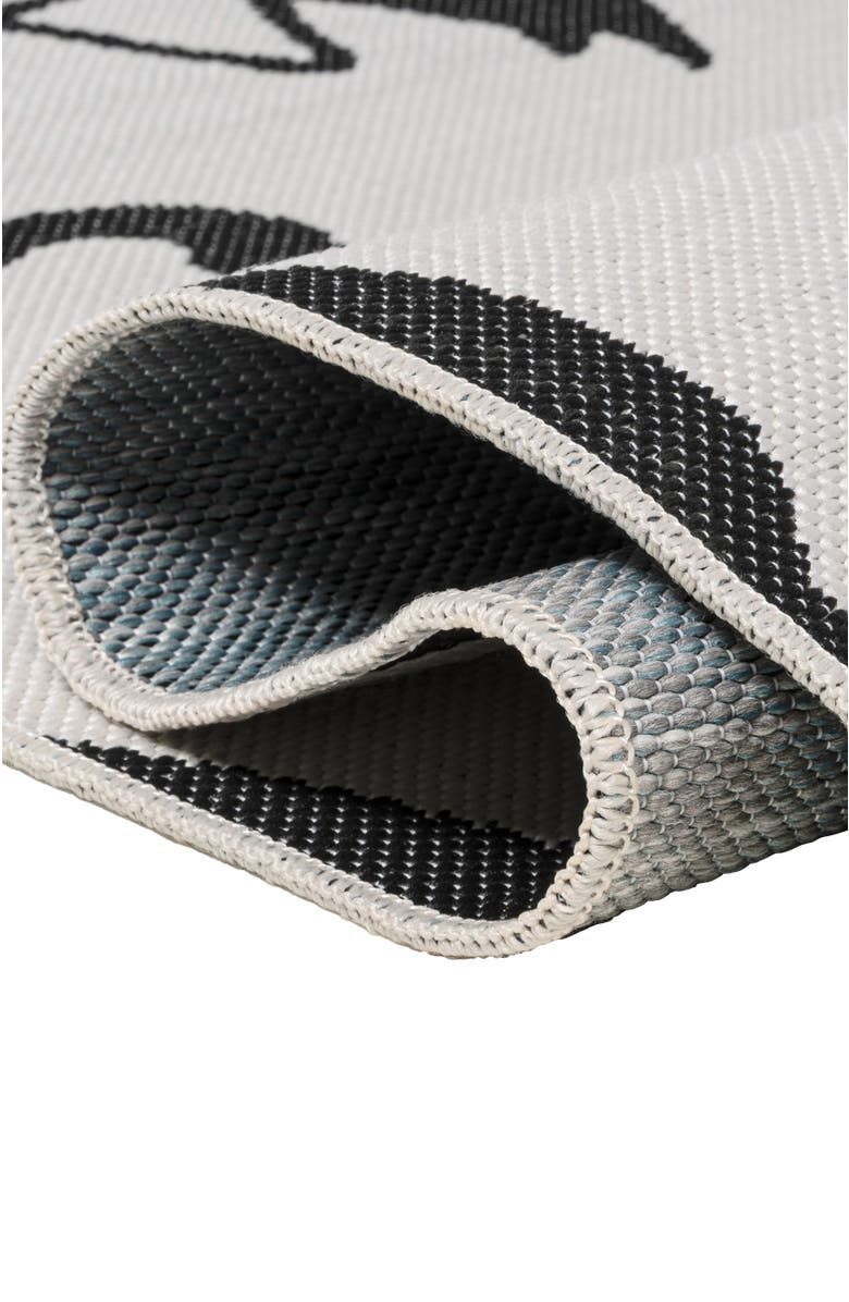 JONATHAN Y Liana Casual Coastal Flamingos Two-Tone Indoor/Outdoor Area Rug, Alternate, color, White/Black