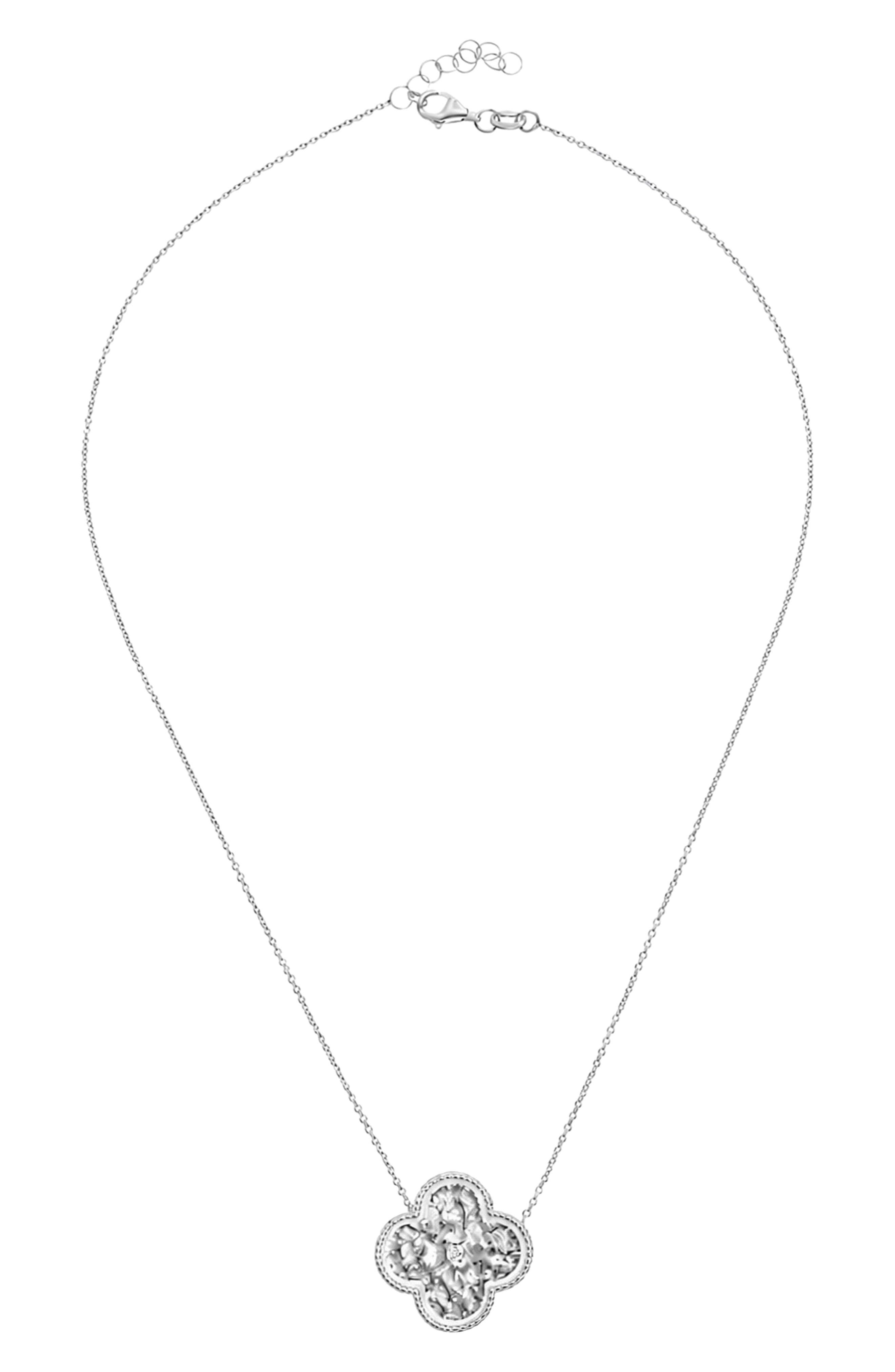 Clover Diamond Pendant Necklace