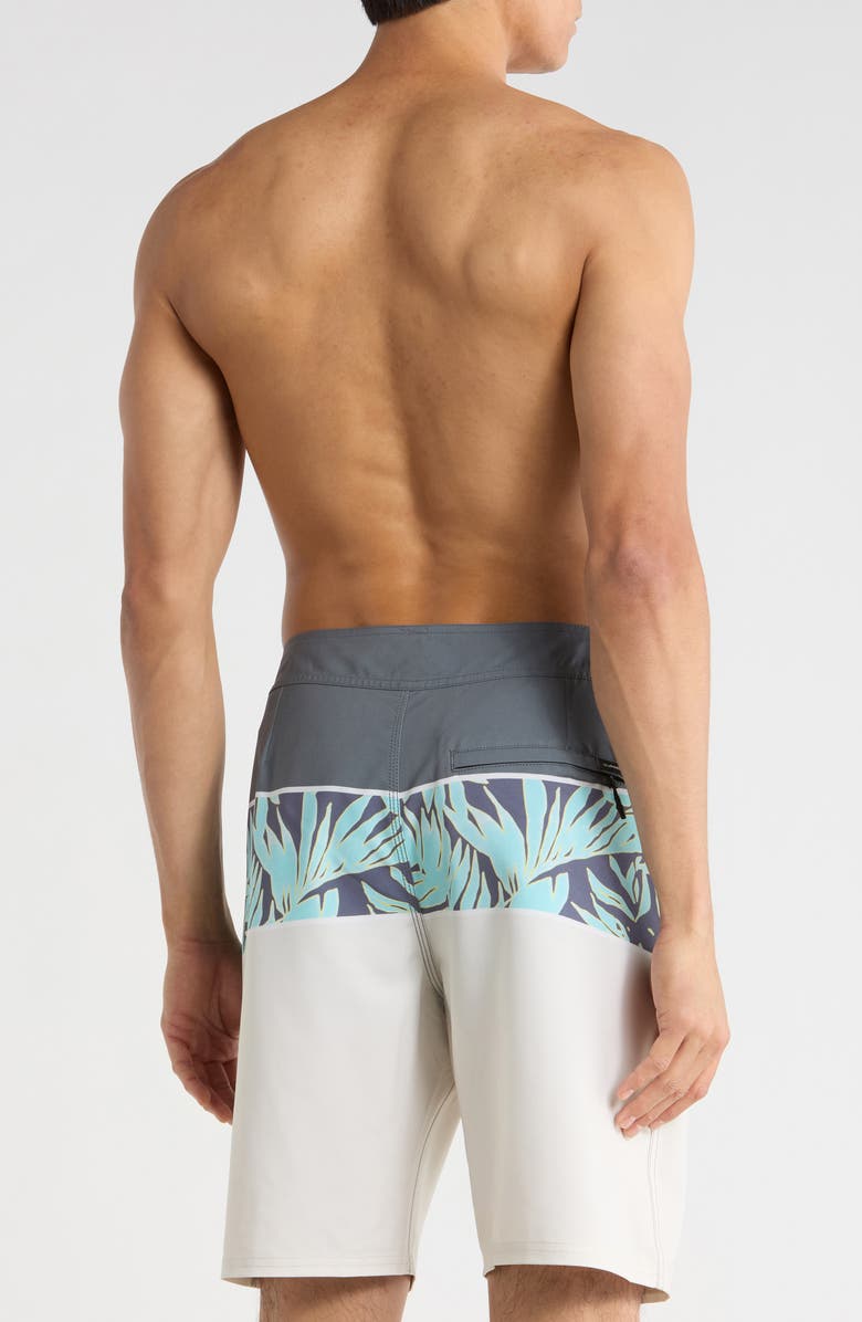 Quiksilver Surfsilk Panel 20 Board Shorts, Alternate, color, Silver Birch