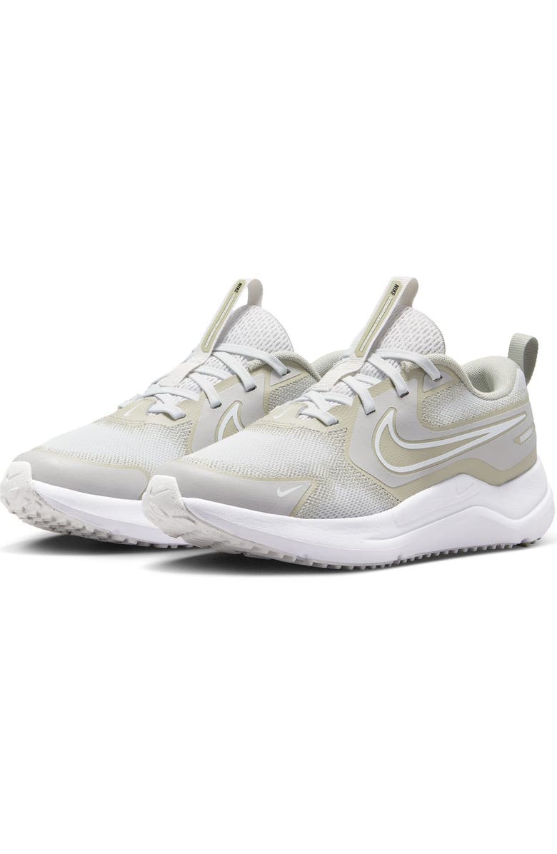Nike Cosmic Runner Running Shoe, Main, color, Grey White