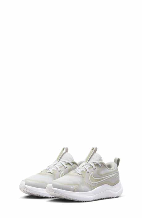 Nike Cosmic Runner Running Shoe