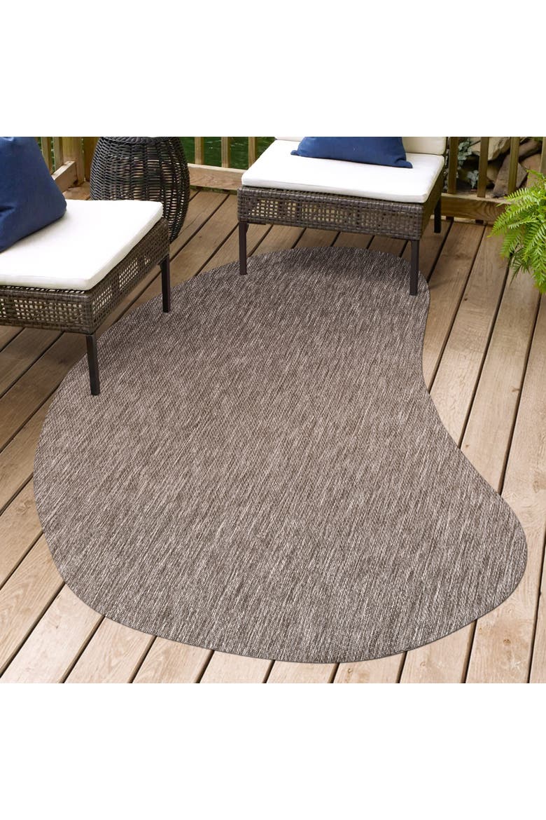 Evan Modern Rustic Organic Curve Indoor/Outdoor Shaped Area Rug, Alternate, color, Brown