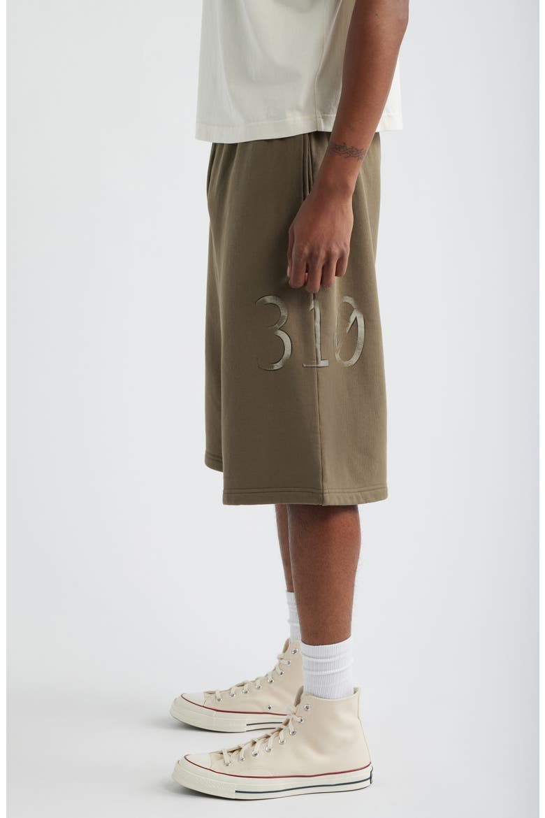 Pleated Baggy Organic Cotton Graphic Sweat Shorts, Alternate, color, BROWN
