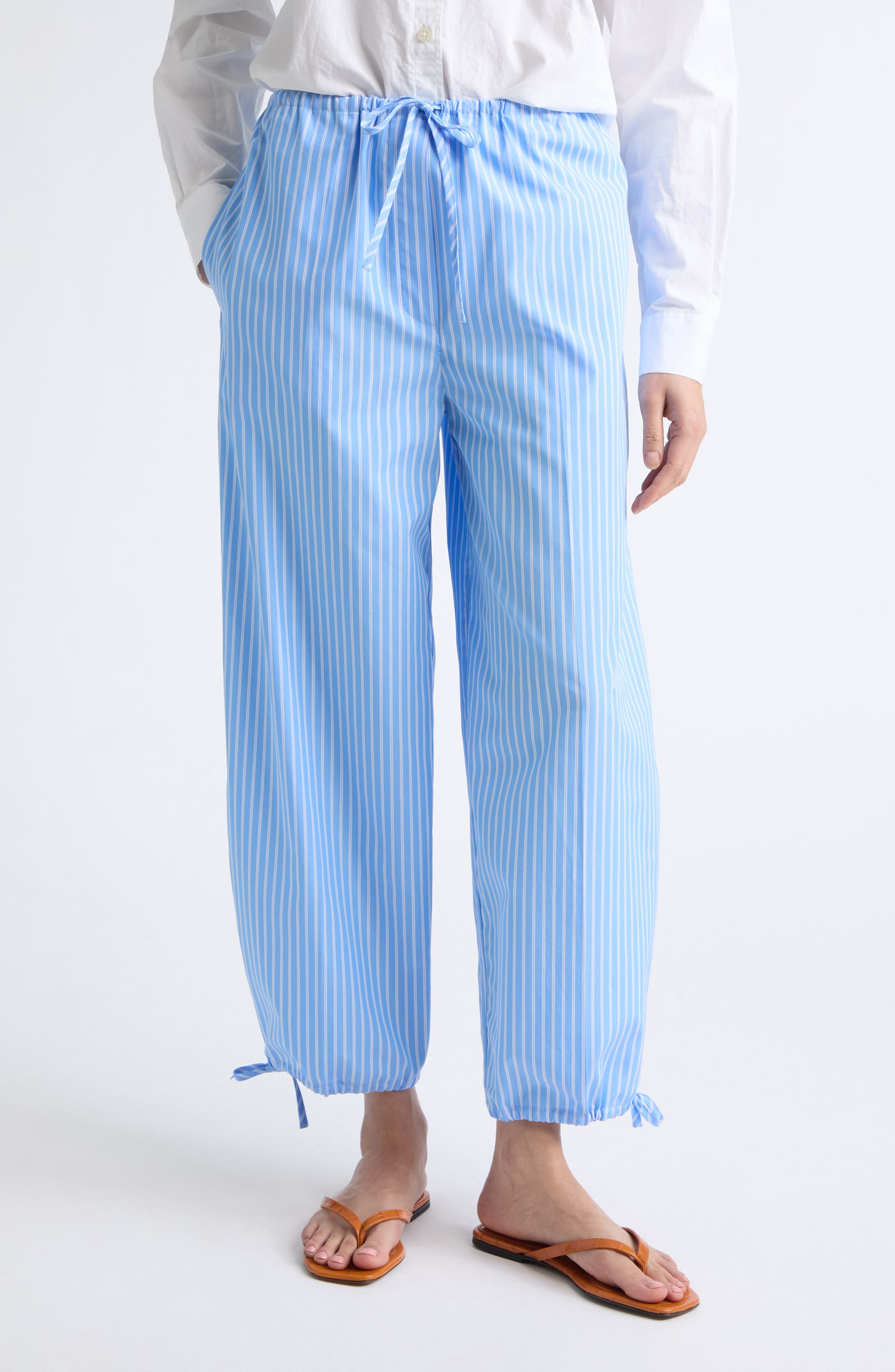 selected BLUE/ WHITE