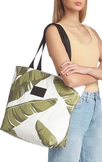 Day Tripper Water Resistant Tyvek<sup>®</sup> Tote