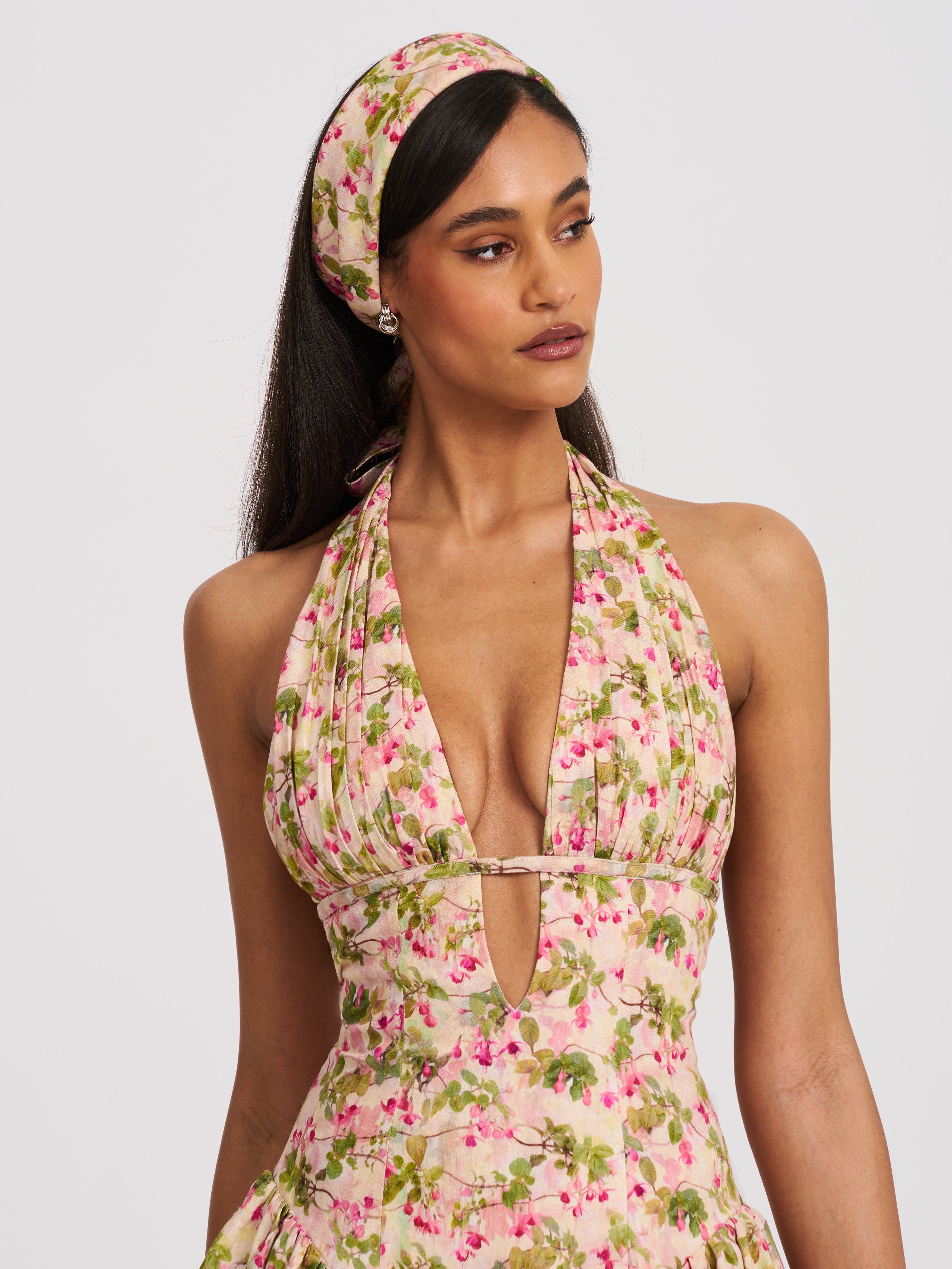 mackenzie mini dress Teen Mackenzie Halter Mini Dress Small (7/8)