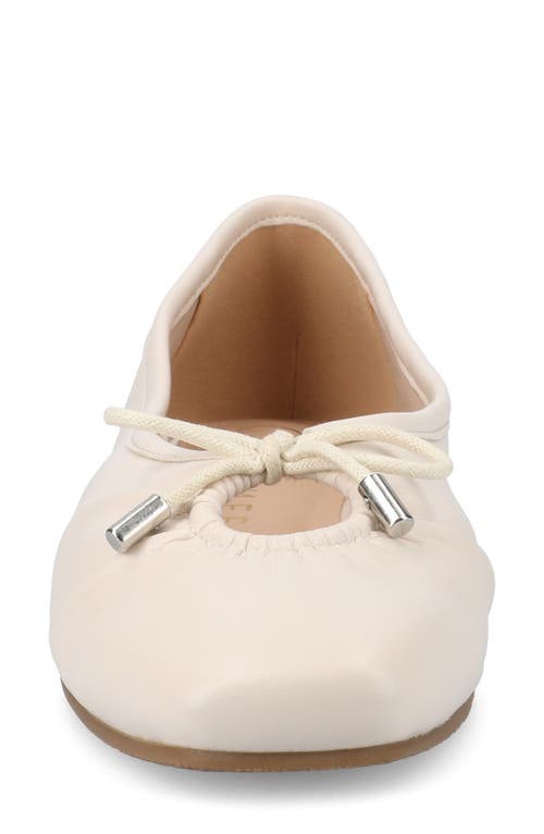 JOURNEE COLLECTION JOURNEE COLLECTION CALLEE KEYHOLE SQUARE TOE FLAT 