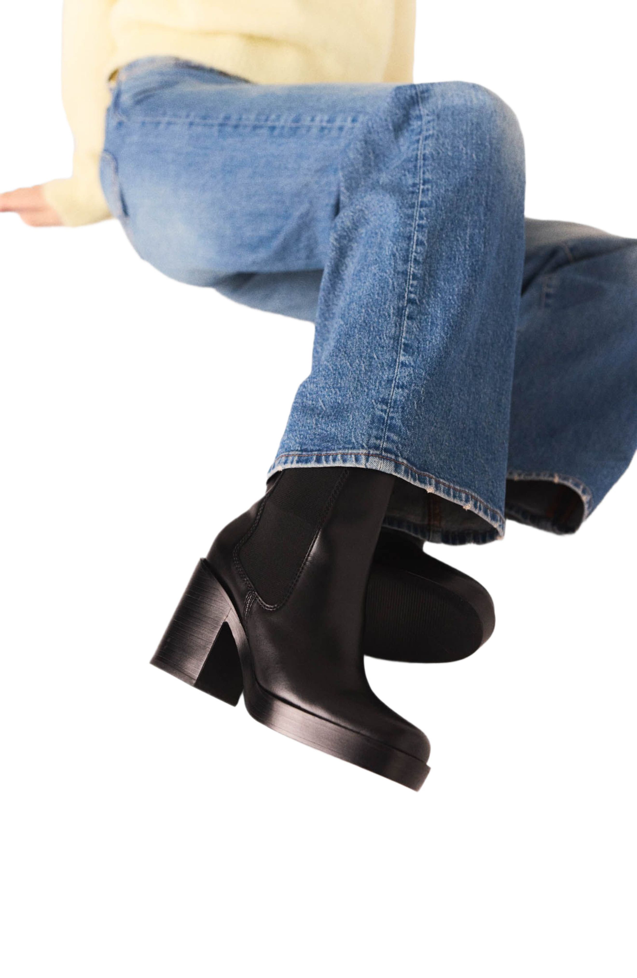 maje Heeled leather Chelsea boots, Alternate, color, Black