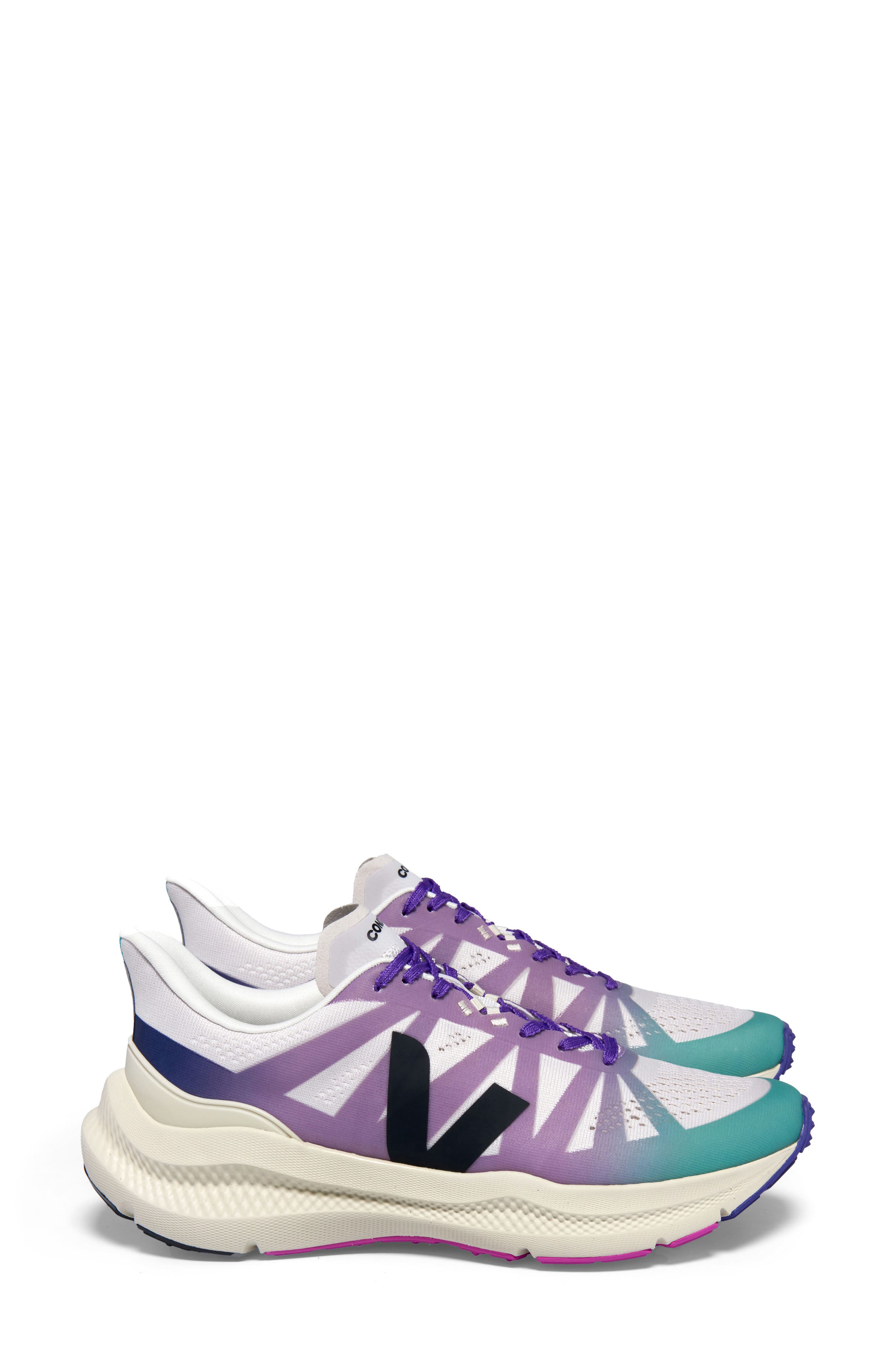 Veja Condor 3 Running Shoe, Alternate, color, 