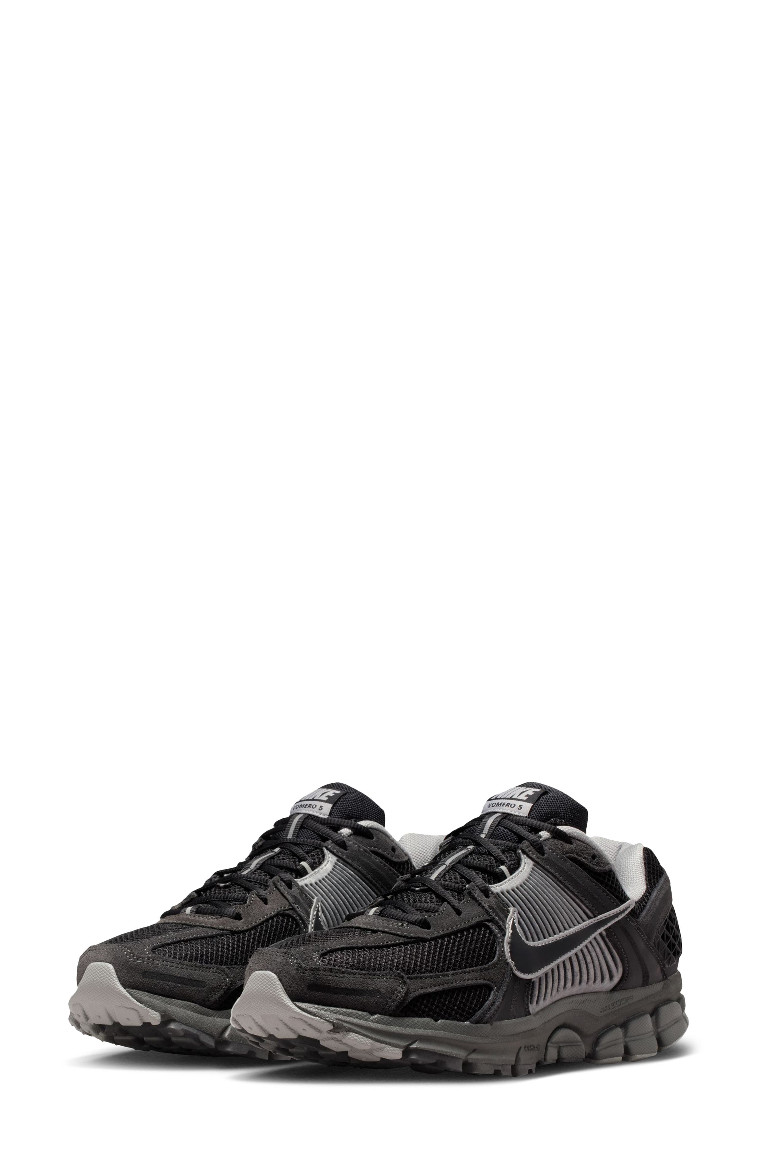 Nike Zoom Vomero 5 Premium Sneaker, Main, color, 