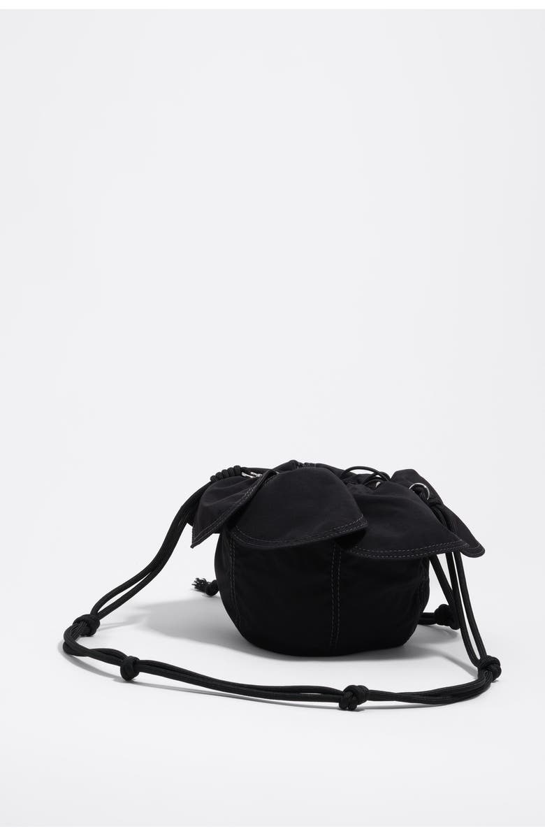 Bimba y Lola Woven Petalo Bag, Alternate, color, Black