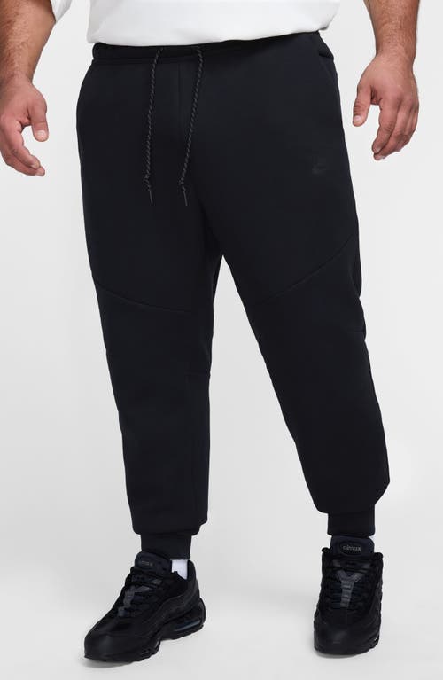 Nike Nsw Tech Fleece Track Trousers In Black