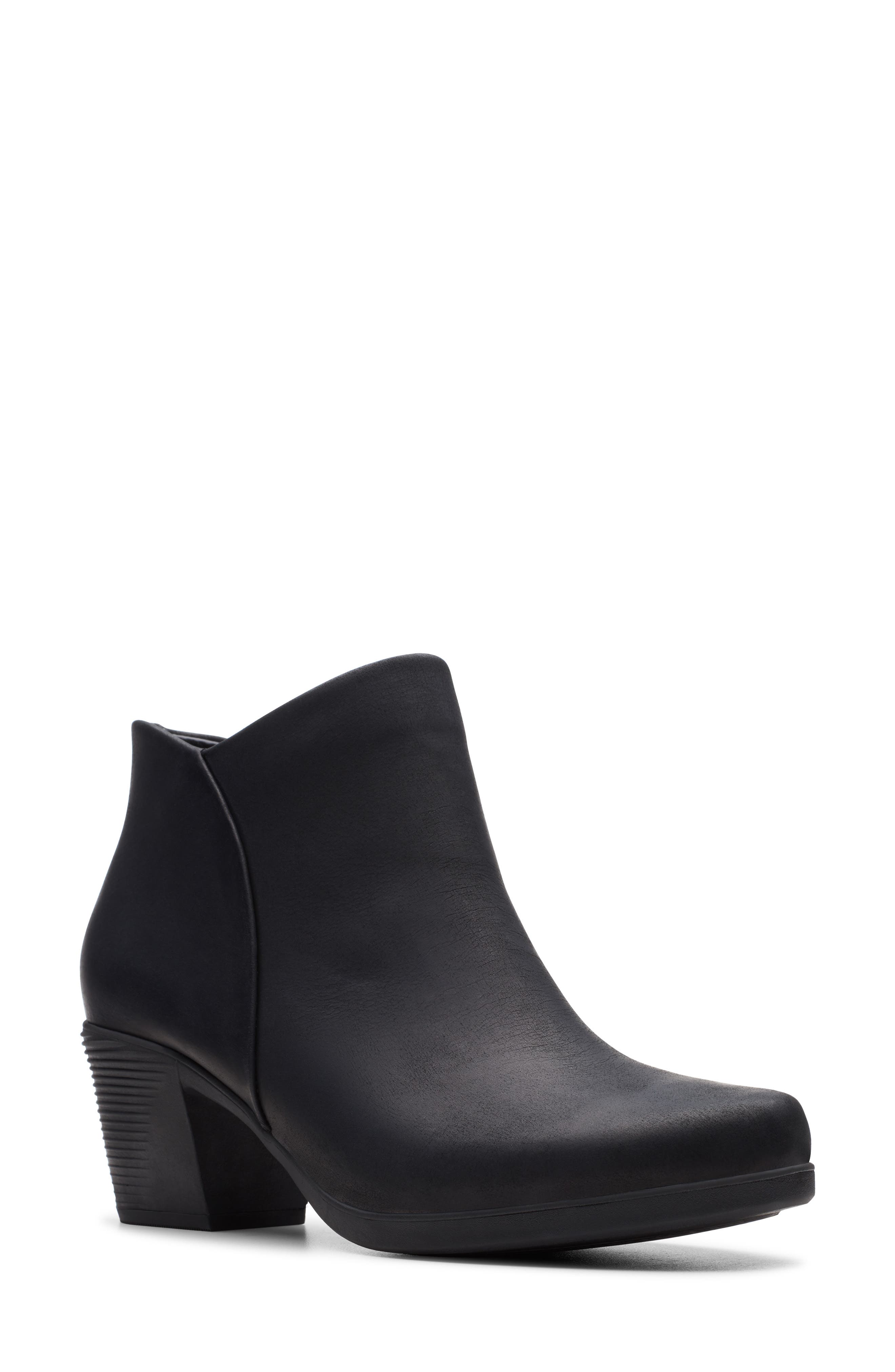 Clarks<sup>®</sup> Un Lindel Bootie, Main, color, 