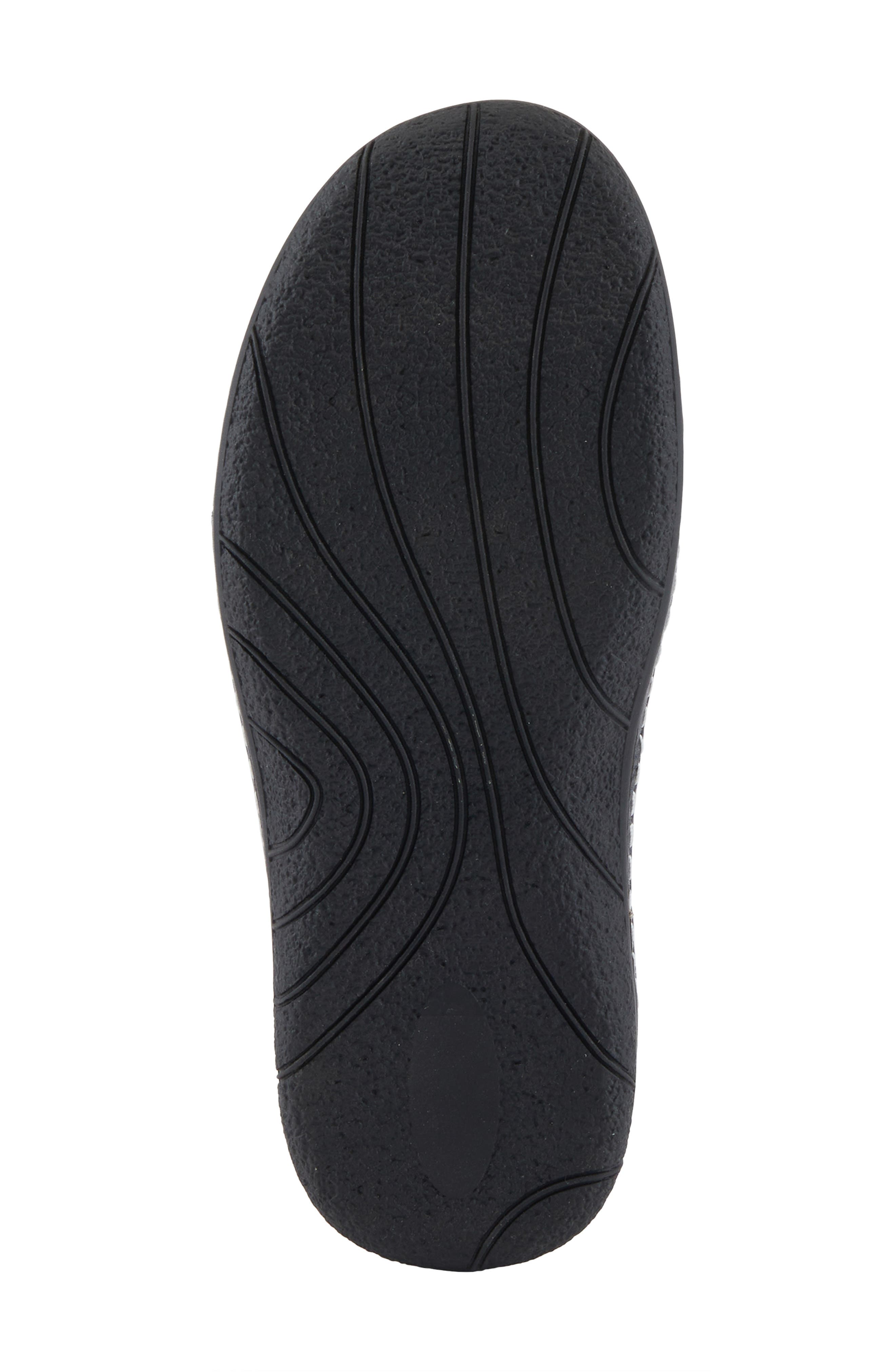 L'Artiste by Spring Step Annawan Loafer, Alternate, color, Black Multi