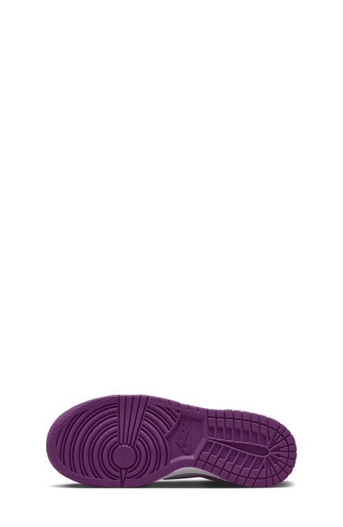 Nike Kids' Dunk Low Basketball Sneaker