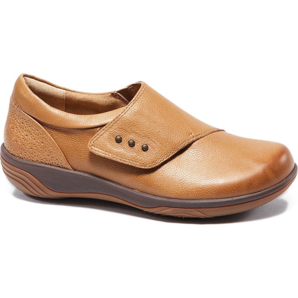 Hälsa Footwear Anna Clog in Dark Mustard  product