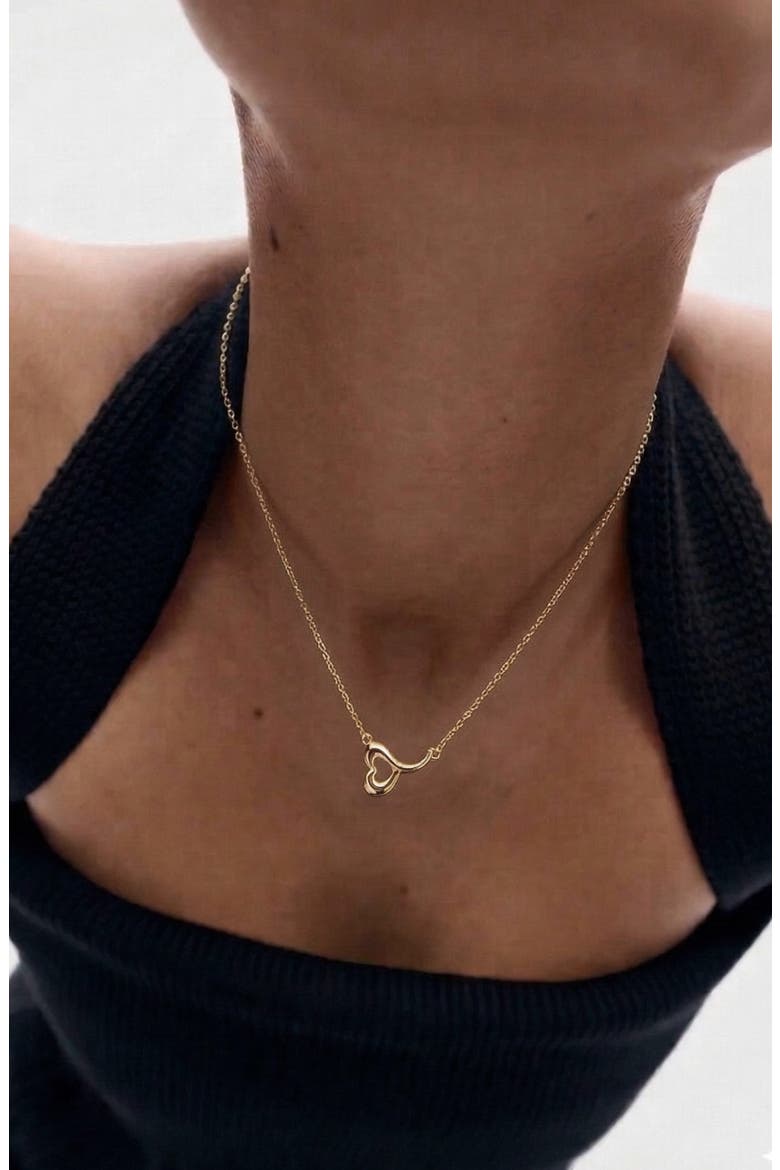 Love Heart Short Necklace in Gold, Alternate, color, Gold