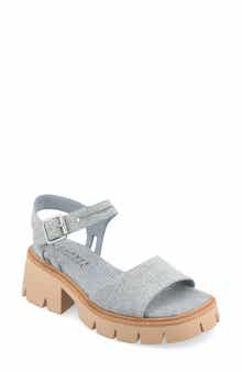 Journee Collection Lug Platform Sandal