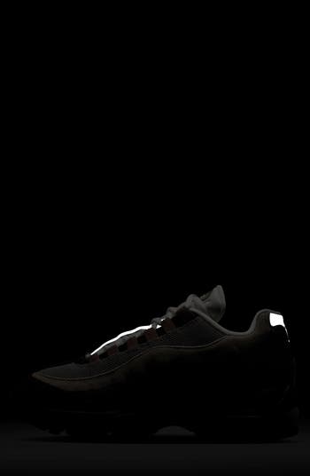 'Air Max 95 Running Shoe