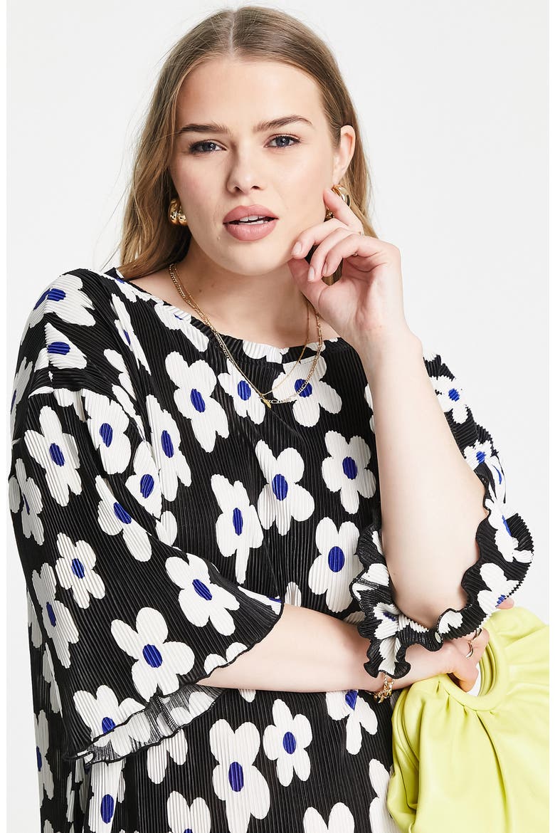 Curve Floral Plissé Midi Dress, Alternate, color, BLACK