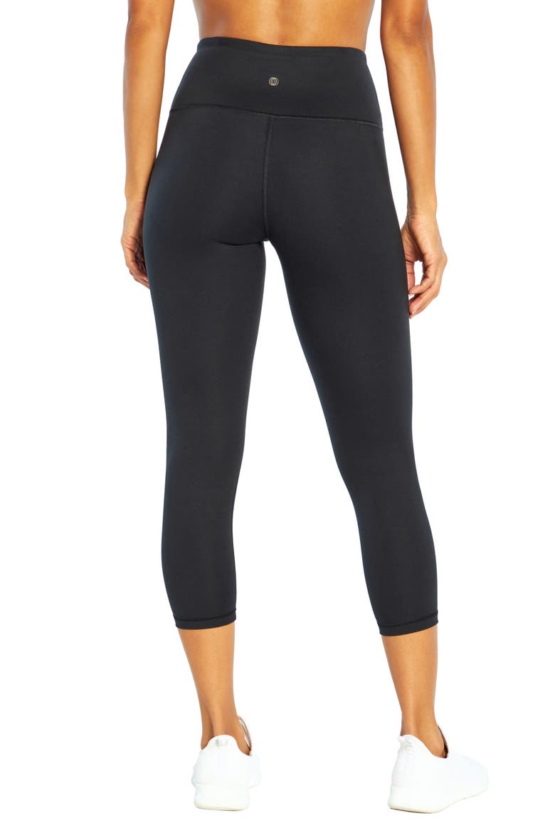 Contender Lux Capri Leggings, Alternate, color, BLACK
