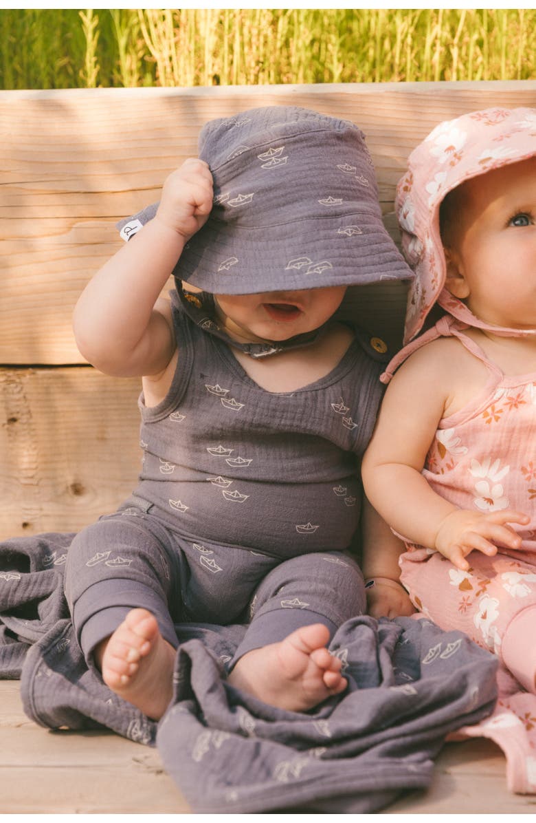 Deux par Deux Baby Boy's Printed Muslin Bucket Hat Navy Blue Paper Boats, Alternate, color, Navy Blue Paper Boat