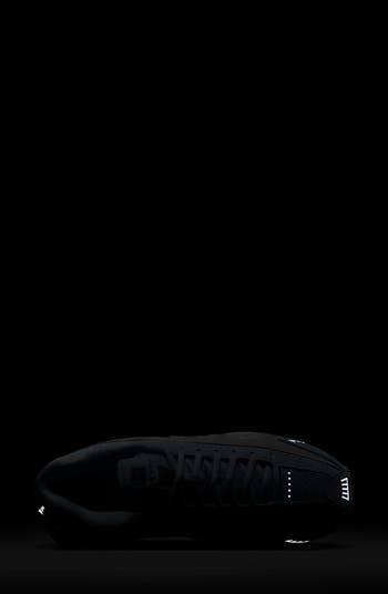 Shox R4 Running Shoe